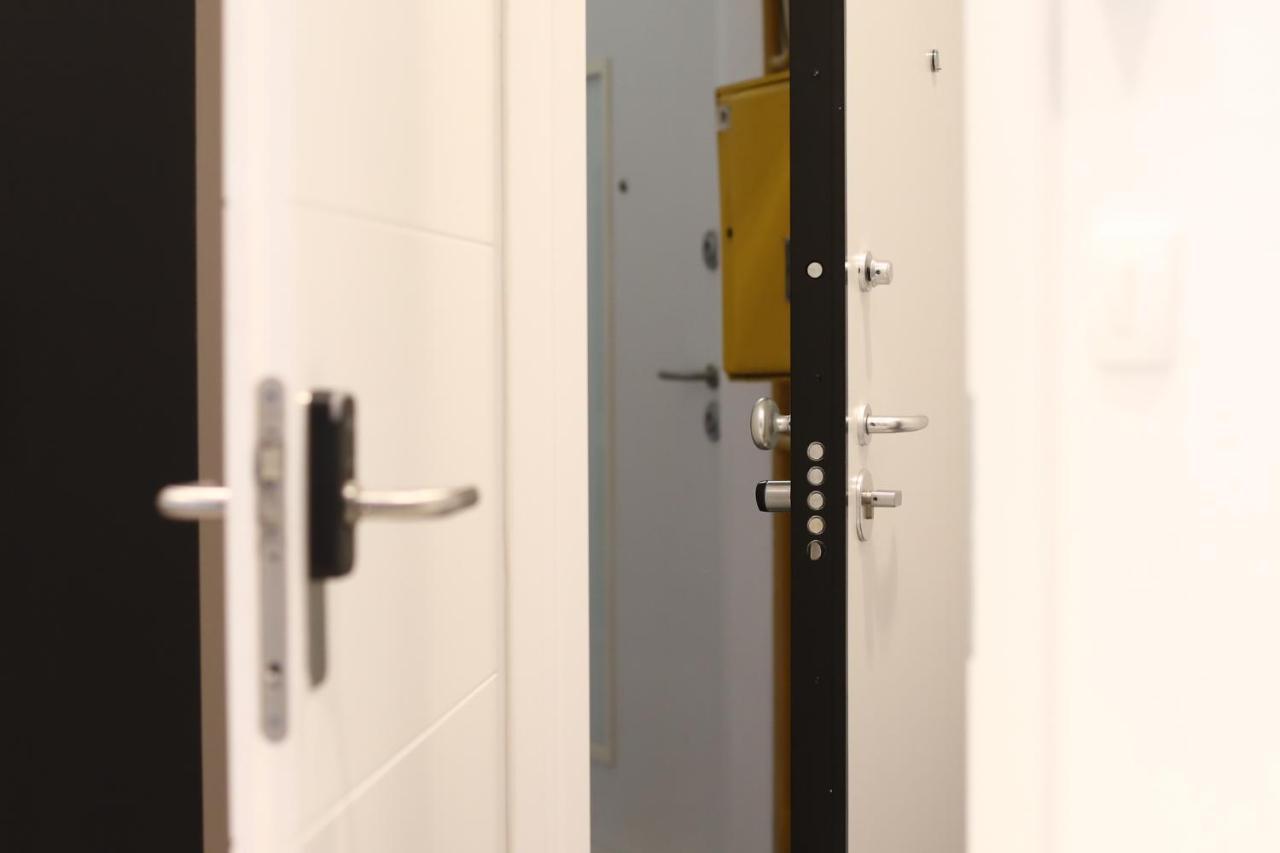 Lofty Exclusive Apartments Сараєво Екстер'єр фото